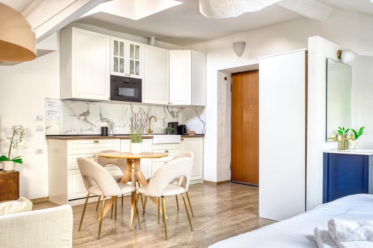 Trendy Loft Escape Corso Como Милан Экстерьер фото
